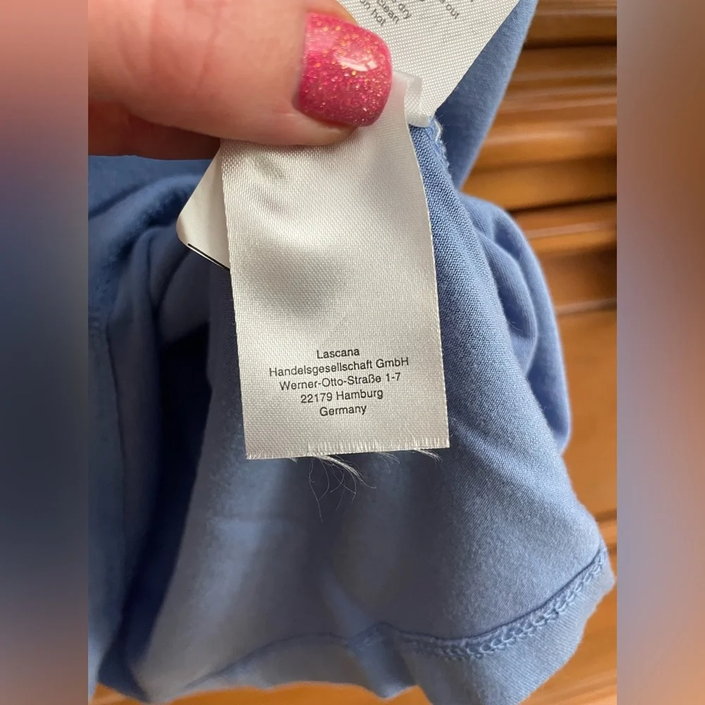 Women's Lascana By Venus Periwinkle V- Neck Top S ✨BRAND NEW✨ - Picture 8 of 9